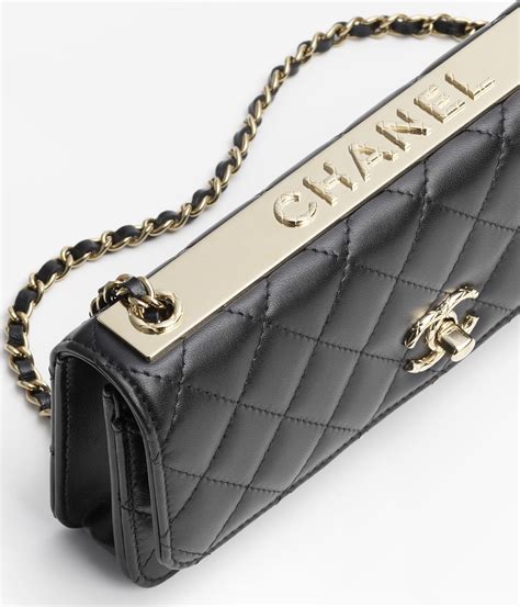 chanel beauty clutch|chanel clutch with chain black.